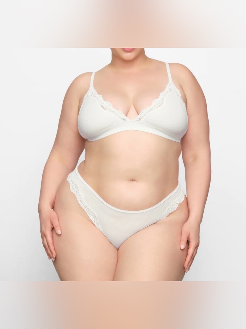 🤍SKIMS Fits Everybody Lace Tanga | Marble Heart | 2X | NWT 🏷️